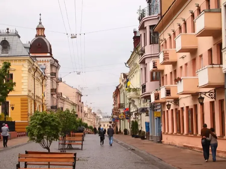 Яси — Чернівці 