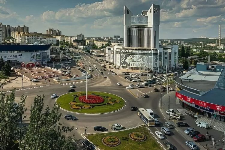 Харків — Кишинів 