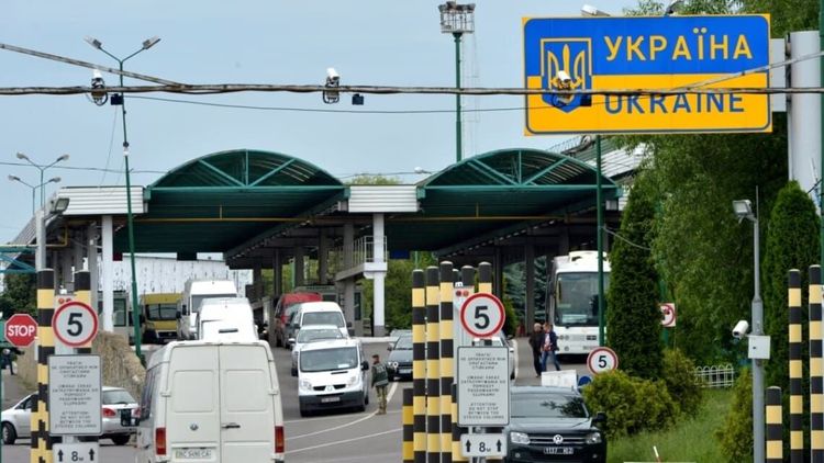 Таксі до КПП Шегині (кордон, митниця)