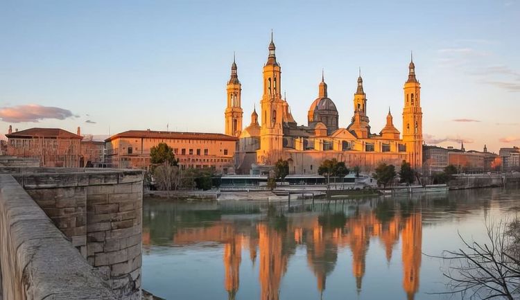 Трансфер таксі в Сарагосу (Іспанія)